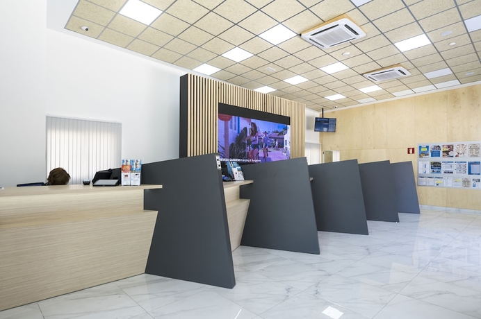 Imagen de los interiores del Camping La Marina Resort. Foto 11