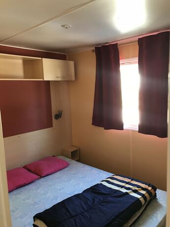 Imagen de la habitación del Camping La Montagne, SORGUES. Foto 12