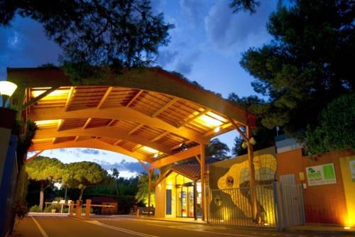 Imagen de la habitación del Camping La Pineda de Salou. Foto 7