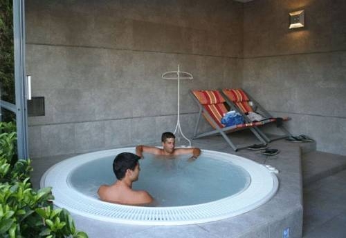 Imagen de la piscina del Camping La Pineda de Salou. Foto 15