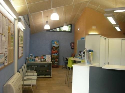 Imagen de la piscina del Camping La Pineda de Salou. Foto 16
