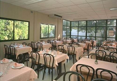 Imagen de los interiores del Camping La Pineda de Salou. Foto 12