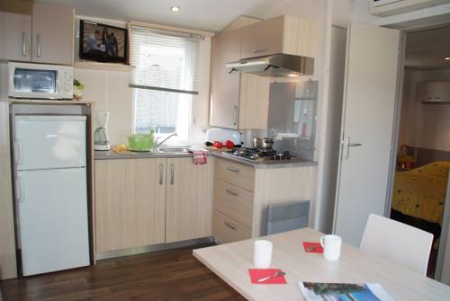Imagen de la habitación del Camping La Pinede, Grimaud. Foto 10