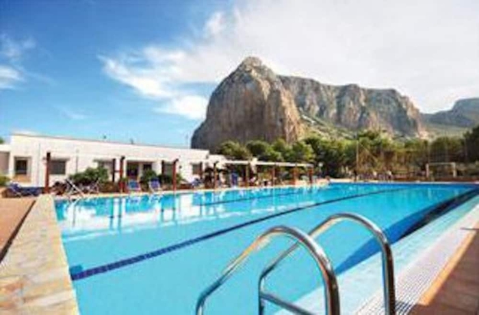 Imagen de la piscina del Camping La Pineta, San Vito Lo Capo. Foto 14