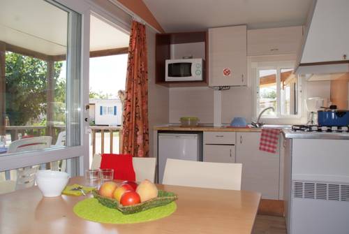 Imagen de la habitación del Camping La Prairie, LE MUY. Foto 5