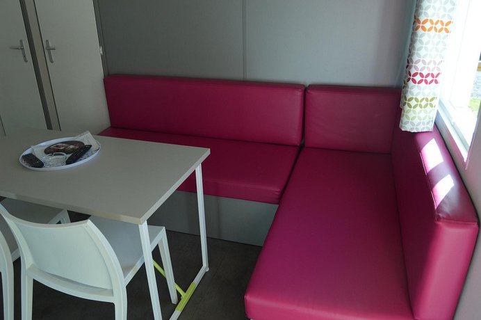 Imagen de la habitación del Camping La Roseraie D'omaha. Foto 6