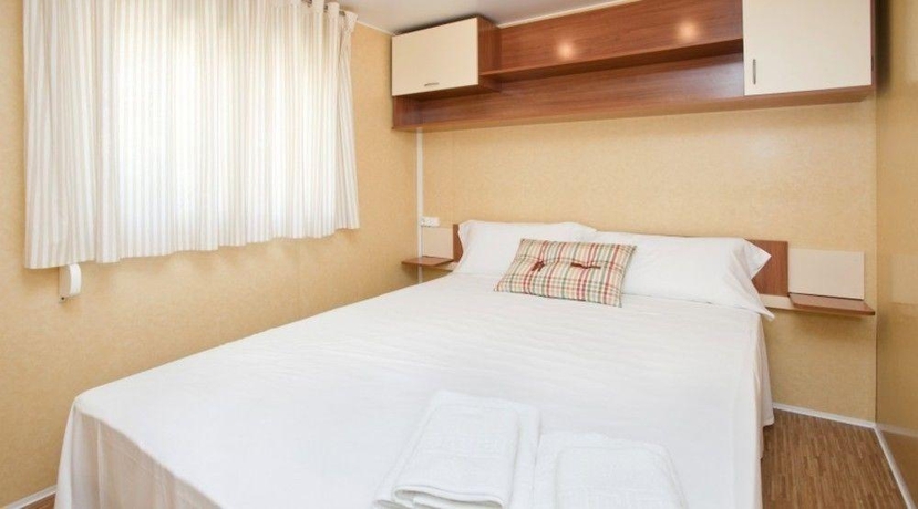 Imagen de la habitación del Camping La Siesta Salou Resort. Foto 17