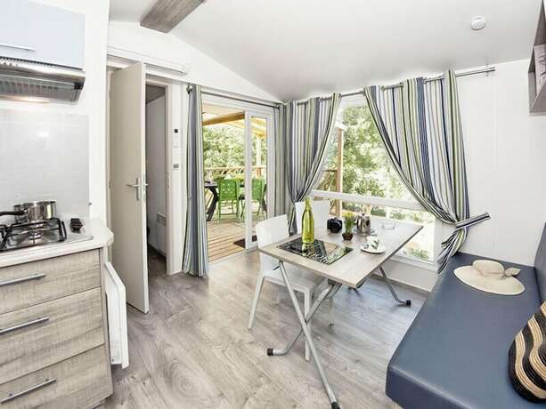 Imagen de la habitación del Camping Le Clos de Barbey. Foto 14