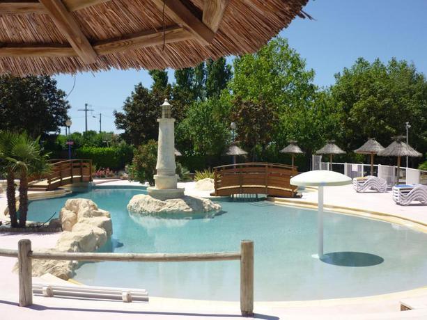 Imagen de la piscina del Camping Le Royan. Foto 14