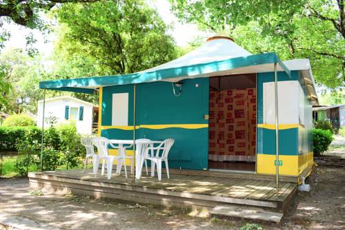 Imagen de la habitación del Camping Le Val D'hérault. Foto 1
