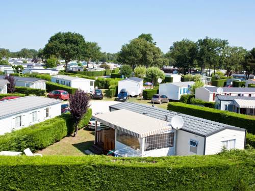 Imagen de la habitación del Camping Les Charmettes, LES MATHES. Foto 9