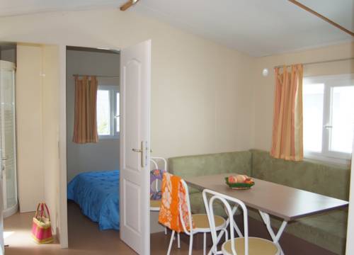 Imagen de la habitación del Camping Les Cigales, LE MUY. Foto 3