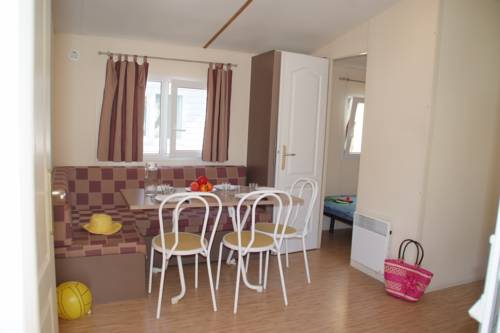 Imagen de la habitación del Camping Les Cigales, LE MUY. Foto 5