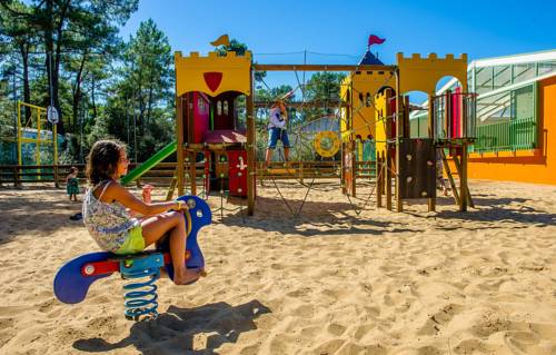 Imagen de la habitación del Camping Les Dunes, Longeville-sur-Mer. Foto 7