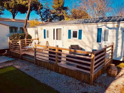 Imagen general del Camping Les Mimosas, Auribeau Sur Siagne. Foto 3