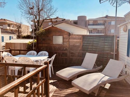 Imagen general del Camping Les Mimosas, Auribeau Sur Siagne. Foto 4