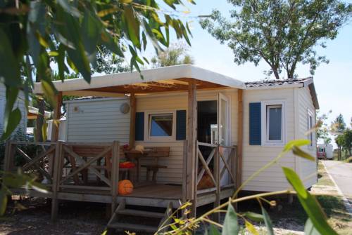 Imagen de la habitación del Camping Les Palmiers. Foto 13