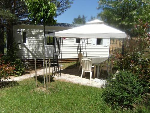 Imagen de la habitación del Camping Les Roches. Foto 10