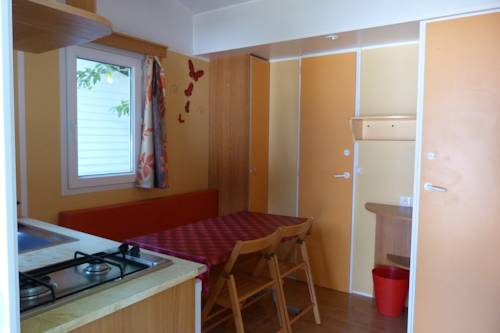 Imagen de la habitación del Camping L'oasis, Grospierres. Foto 5