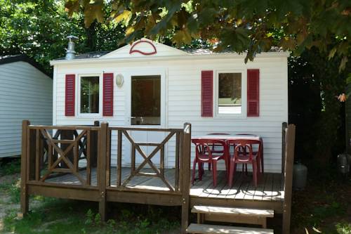 Imagen de la habitación del Camping L'oasis, Grospierres. Foto 7