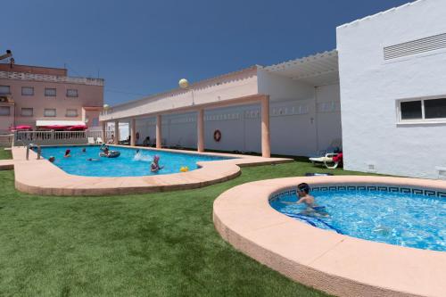 Imagen general del Camping Los Llanos. Foto 1