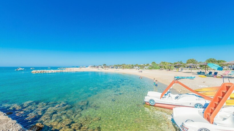 Imagen general del Camping Mediteran Kamp Glamping Tents In Phalaris. Foto 3