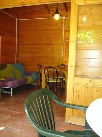 Imagen de la habitación del Camping Mediterrani Natura Spa Resort. Foto 13