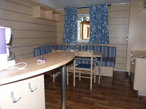 Imagen de la habitación del Camping Mobile Home U Sole Marinu. Foto 2