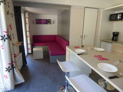 Imagen de la habitación del Camping Mobile Home U Sole Marinu. Foto 12