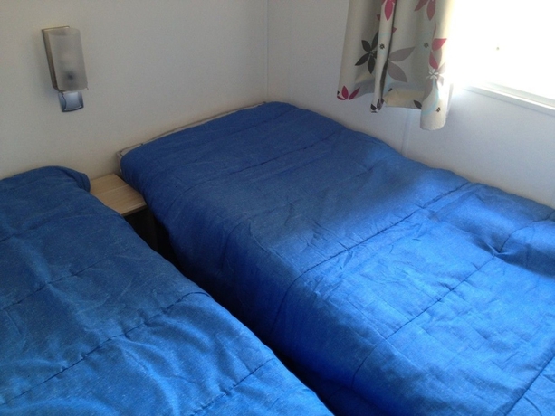 Imagen de la habitación del Camping Neptuno, Playa de Pals. Foto 3