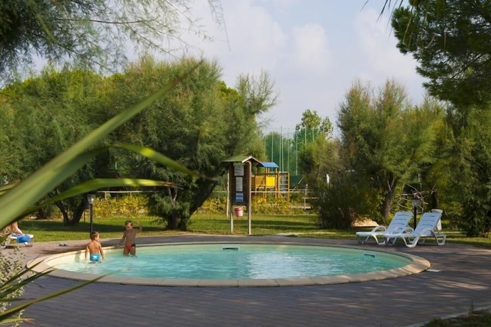 Imagen de la piscina del Camping New Le Tamerici. Foto 19