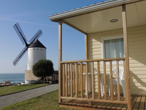 Imagen de los exteriores del Camping O Muiño. Foto 12