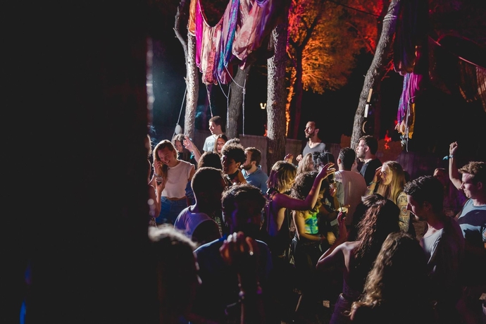 Imagen de los interiores del Camping Obonjan Island Resort. Foto 15