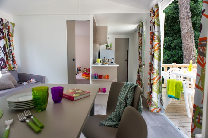 Imagen de la habitación del Camping Officiel Siblu Le Bois Dormant. Foto 13
