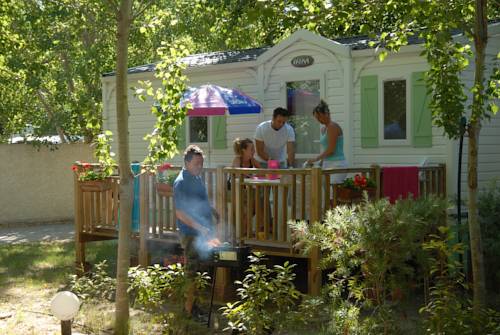 Imagen de la habitación del Camping Officiel Siblu Le Lac Des R&ecirc;ves. Foto 15
