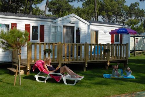 Imagen de la habitación del Camping Officiel Siblu Le Lac Des R&ecirc;ves. Foto 16
