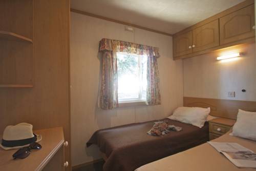 Imagen de la habitación del Camping Parc Sainte Brigitte. Foto 8