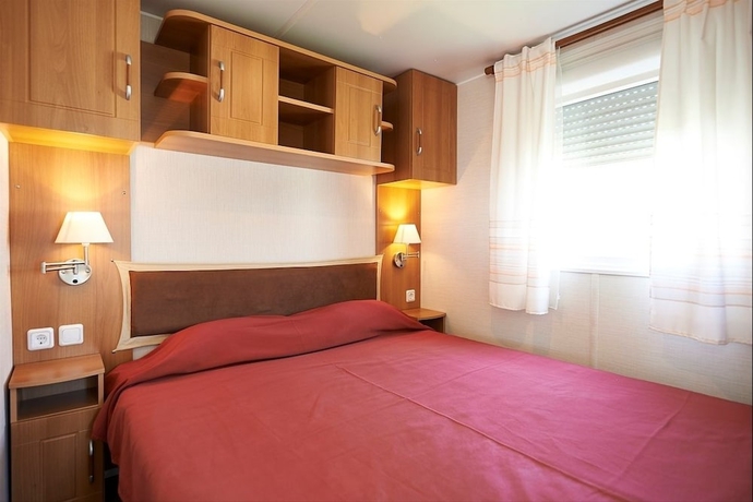 Imagen de la habitación del Camping Parque De Campismo Orbitur Montargil. Foto 8