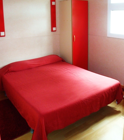 Imagen de la habitación del Camping Parque De Campismo Orbitur Montargil. Foto 10