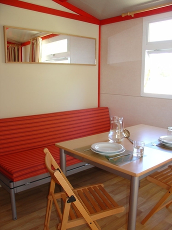 Imagen de la habitación del Camping Parque De Campismo Orbitur Montargil. Foto 14