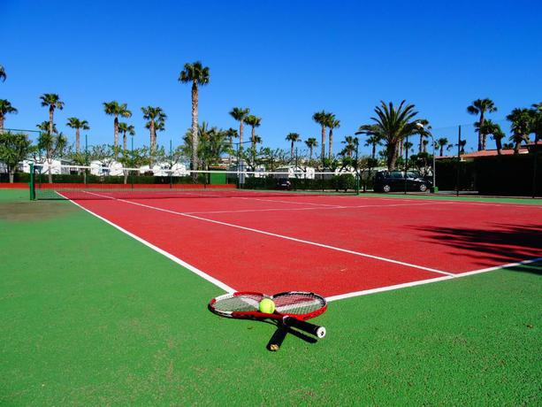 Imagen de los interiores del Camping Platja Cambrils. Foto 9