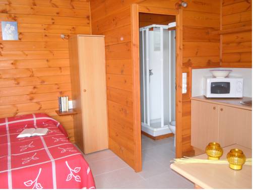 Imagen de la habitación del Camping Playa Canelas. Foto 13