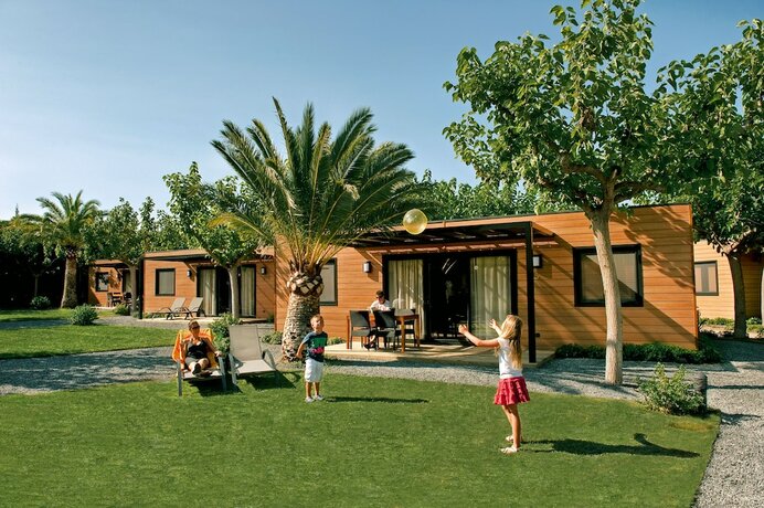 Imagen general del Camping Playa Montroig Resort. Foto 11