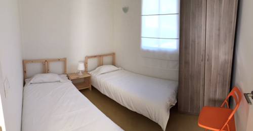 Imagen de la habitación del Camping Playa Sauces. Foto 9