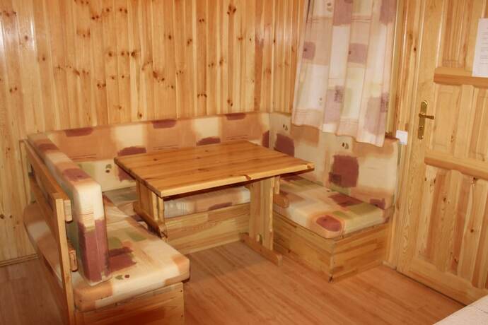 Imagen general del Camping Pont d'Ardaix. Foto 3