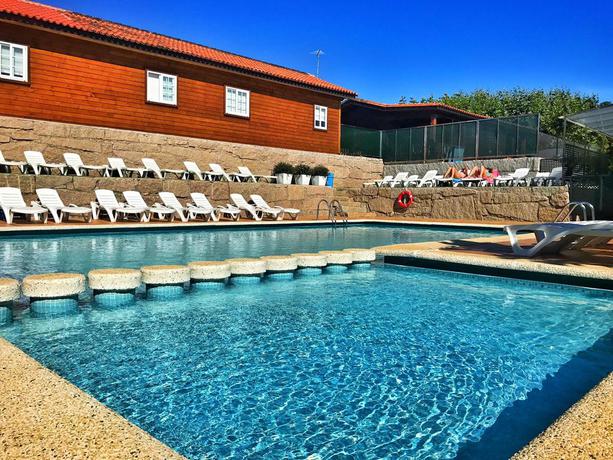 Imagen de la piscina del Camping Preguntoiro. Foto 15