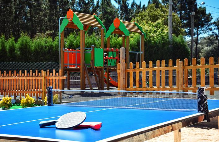 Imagen de los exteriores del Camping Preguntoiro. Foto 5