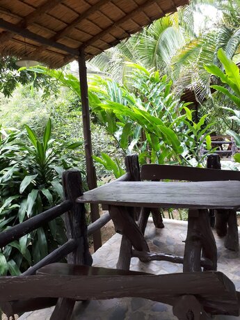 Imagen del bar/restaurante del Camping Pribpandao Home and. Foto 14