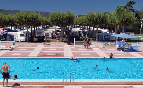 Imagen general del Camping Riembau. Foto 4