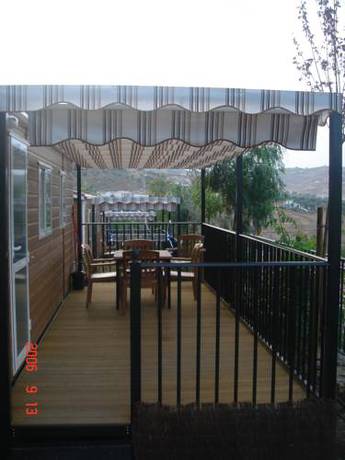 Imagen de la habitación del Camping Rural Presa La Vinuela. Foto 4